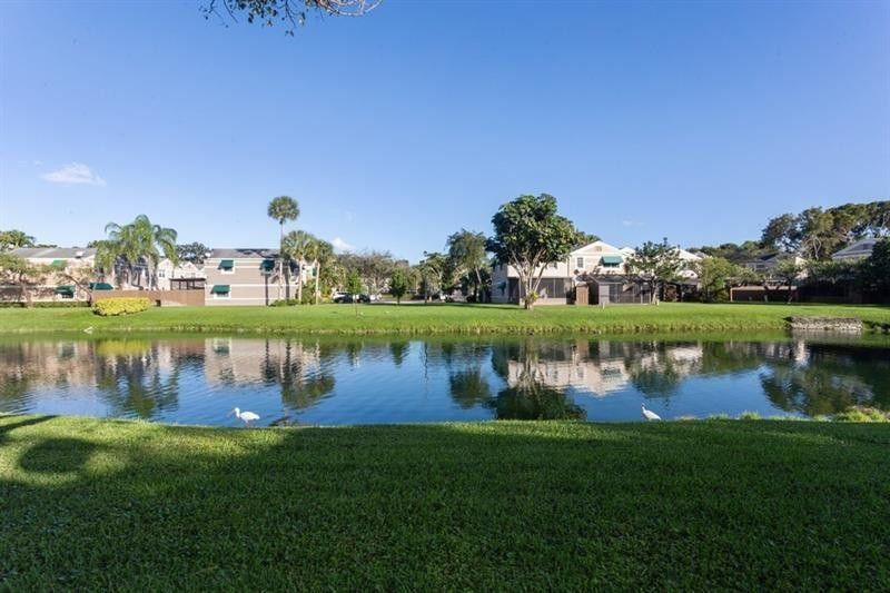 5200 Lake Loop Road, Cooper City, FL 33330 Photo