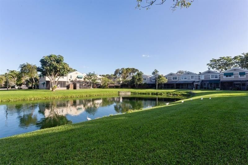 5200 Lake Loop Road, Cooper City, FL 33330 Photo