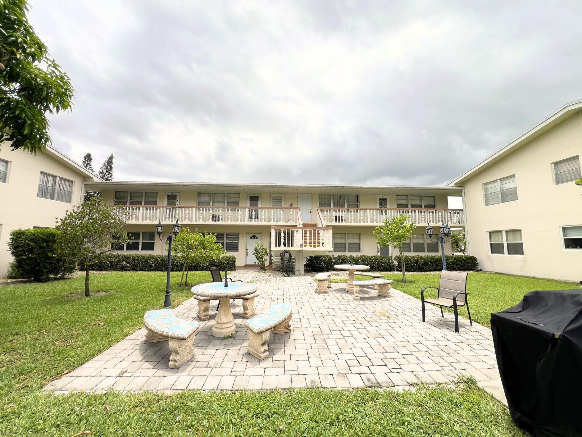 124 E Andover E, Unit 124, West Palm Beach, FL 33417 Photo