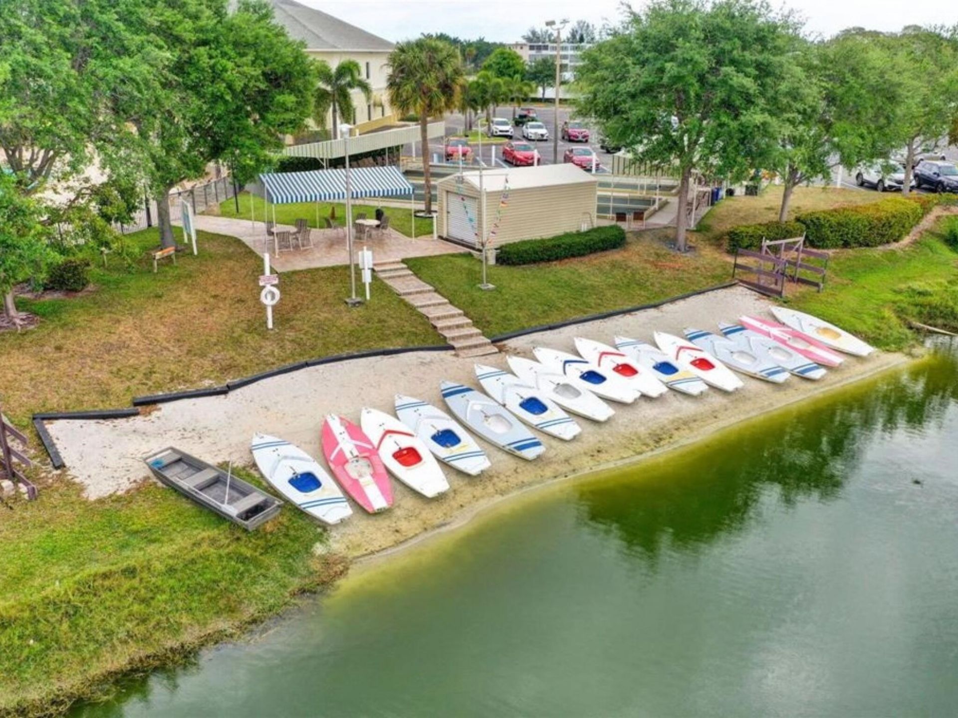 124 E Andover E, Unit 124, West Palm Beach, FL 33417 Photo