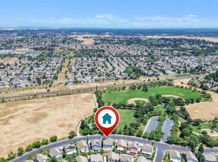 8859 Shasta Lily Dr, Elk Grove, CA 95624 Photo