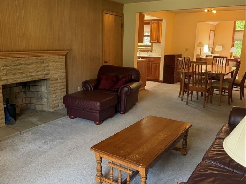 26822 Russell Road, Bay Village, OH 44140 Photo 3