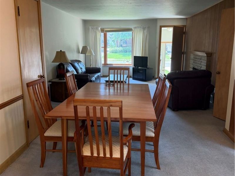 26822 Russell Road, Bay Village, OH 44140 Photo 4