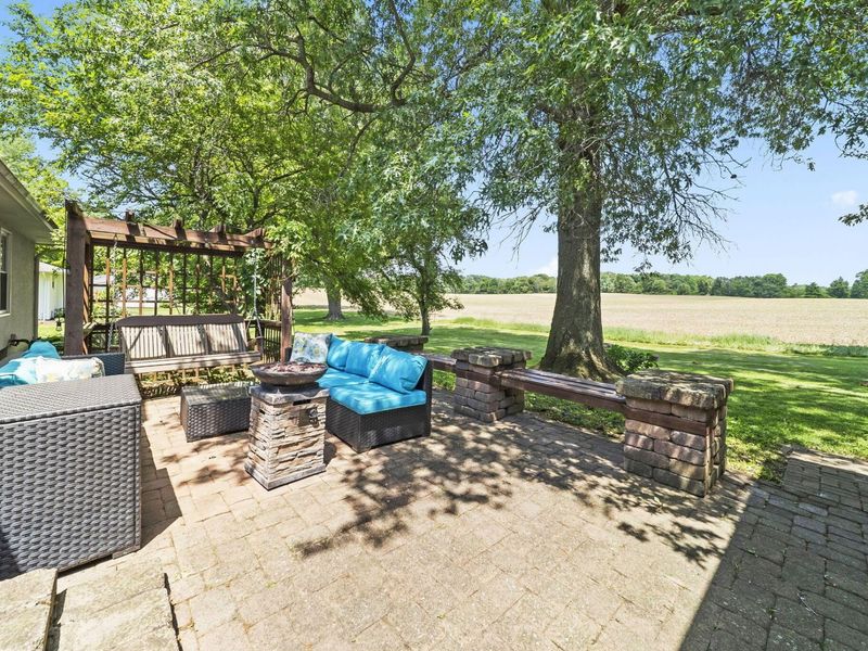 328 Darlene Street, Centerburg, OH 43011 Photo 34