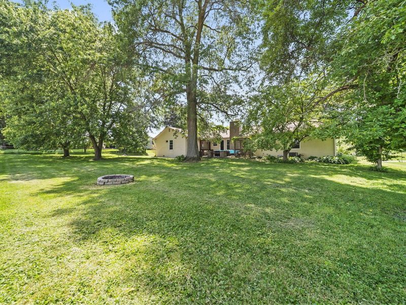 328 Darlene Street, Centerburg, OH 43011 Photo 36