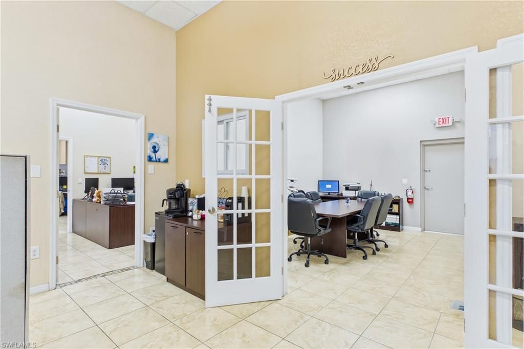 1010 NE 9th St , Unit A, Cape Coral, FL 33909 Photo