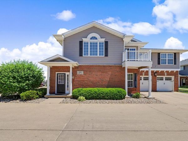 106 Essex Lane , Unit 3, Savoy, IL 61874