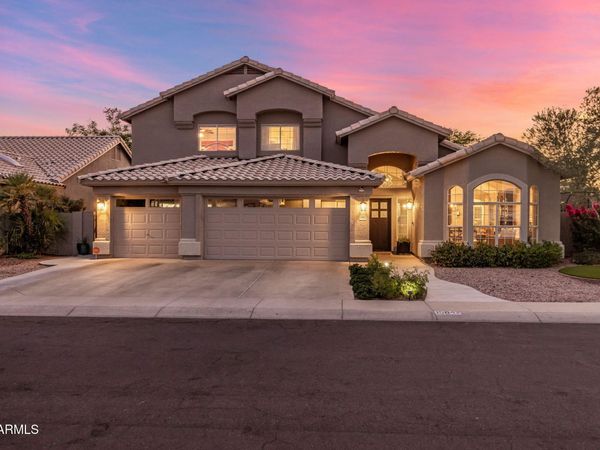 15842 N 7TH Drive, Phoenix, AZ 85023