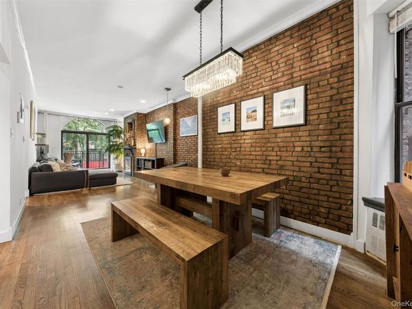 243 E 77th Street , Unit 2A, New York (Manhattan), NY 10075