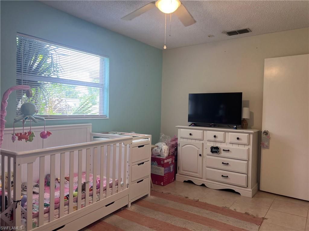 17 Illinois Rd , Lehigh Acres, FL 33936 Photo