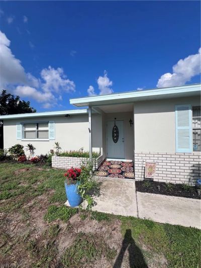 17 Illinois Rd, Lehigh Acres, FL 33936 Photo