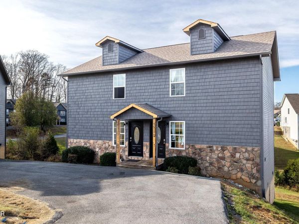 1707 Willow Trace Court, Sevierville, TN 37862