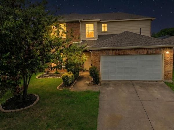3111 Candlebrook Drive , Wylie, TX 75098