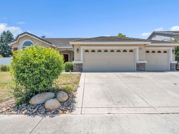 9516 Grasmeer Way, Elk Grove, CA 95624