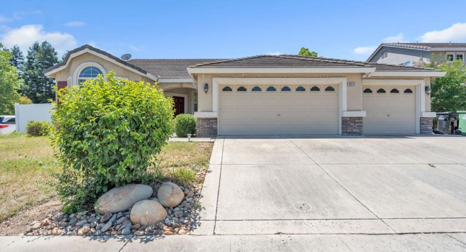 9516 Grasmeer Way, Elk Grove, CA 95624 Photo