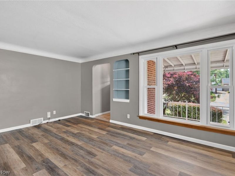 5814 Charles Avenue, Parma, OH 44129 Photo 6