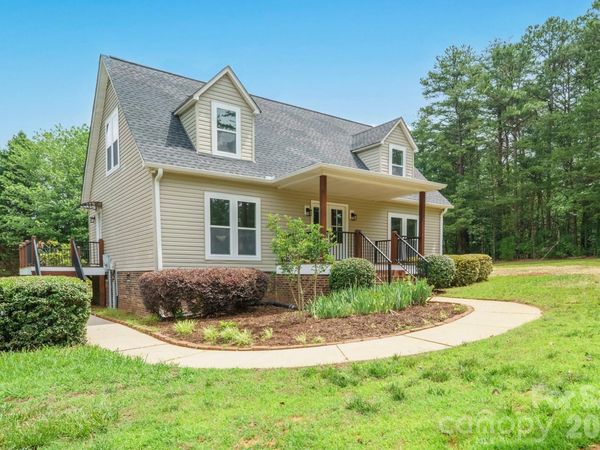 7553 Katherine Drive, Denver, NC 28037