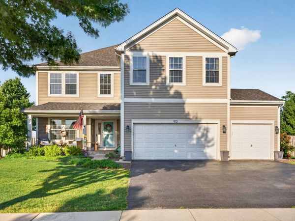 912 Hudson Drive , Joliet, IL 60431