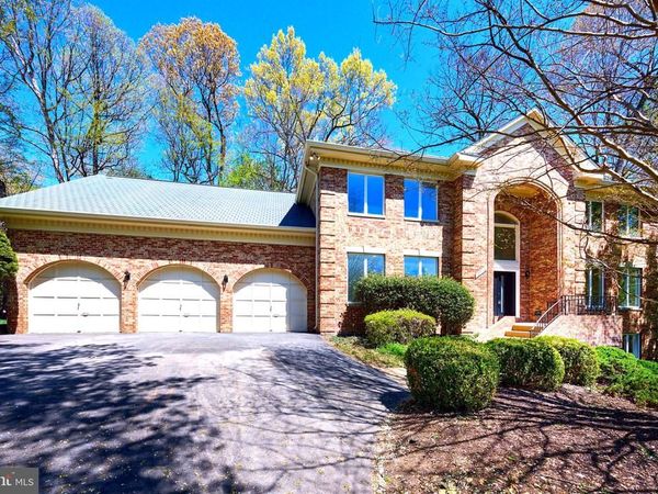 2713 SILKWOOD COURT , OAKTON, VA 22124