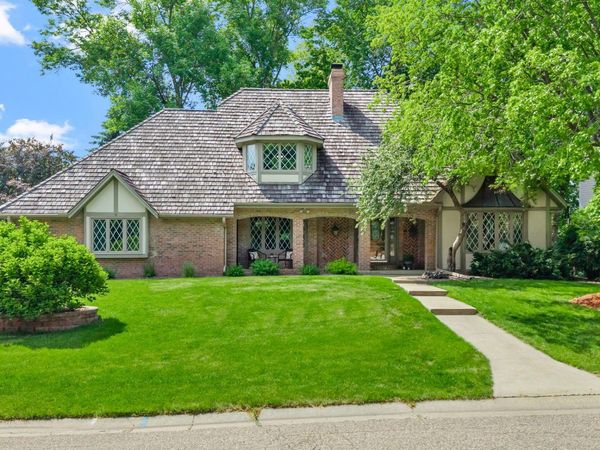 3405 Sycamore Lane N, Plymouth, MN 55441
