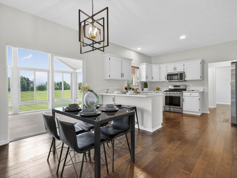 421 Warrenpoint Lane, Pataskala, OH 43062 Photo 13