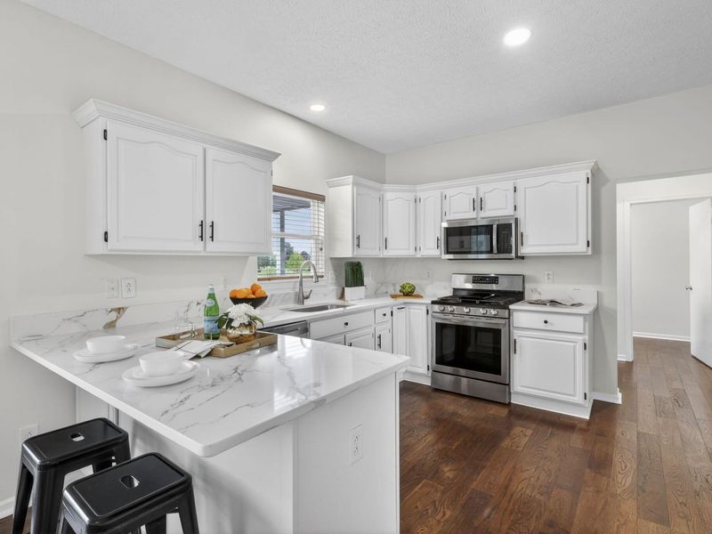 421 Warrenpoint Lane, Pataskala, OH 43062 Photo 16