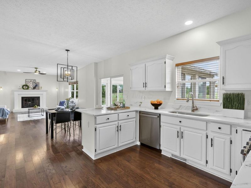 421 Warrenpoint Lane, Pataskala, OH 43062 Photo 19