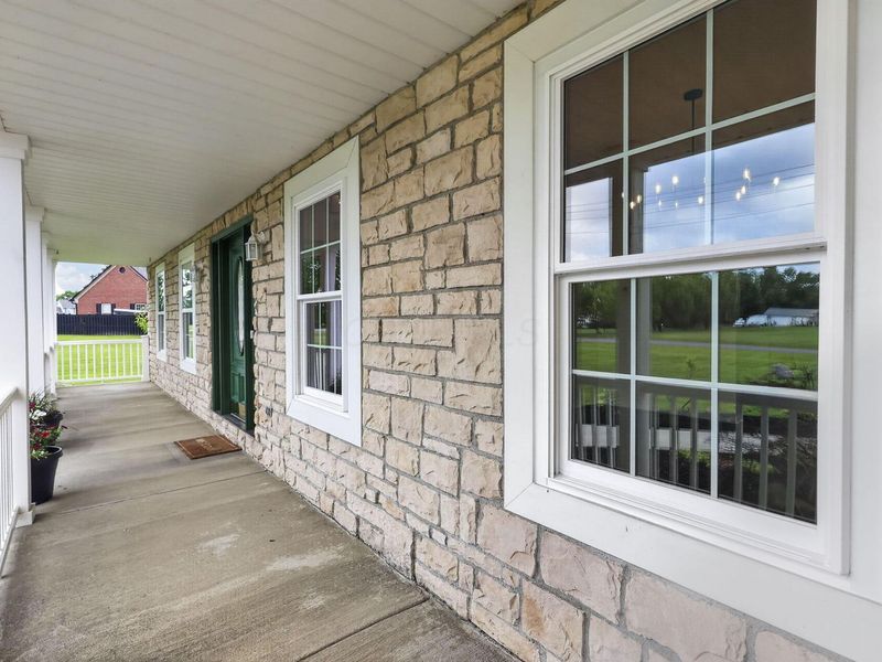 421 Warrenpoint Lane, Pataskala, OH 43062 Photo 4