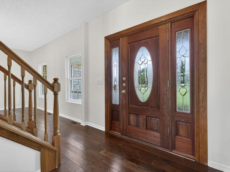 421 Warrenpoint Lane, Pataskala, OH 43062 Photo 6