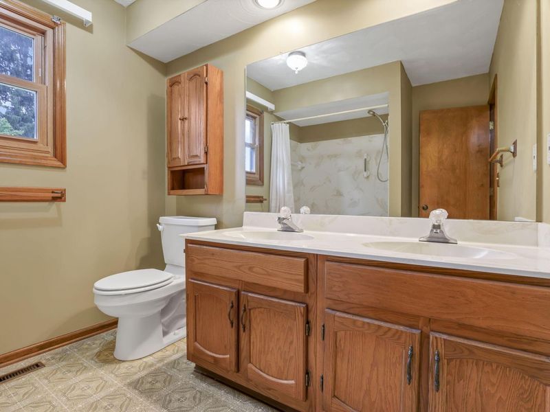 1584 Buckshot Court, Worthington, OH 43085 Photo 20