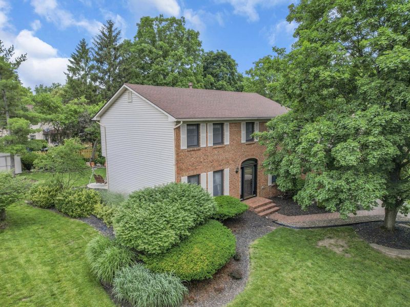 1584 Buckshot Court, Worthington, OH 43085 Photo 4