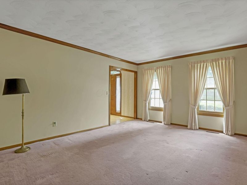 1584 Buckshot Court, Worthington, OH 43085 Photo 7