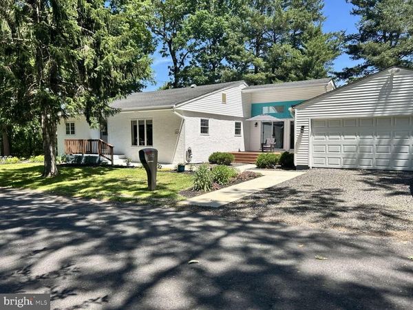 836 SPRUCE LANE, WILLIAMSTOWN, NJ 08094