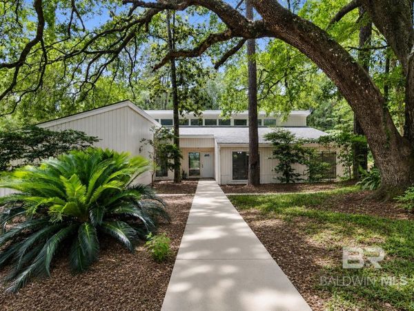 128 Kingswood Drive, Daphne, AL 36526