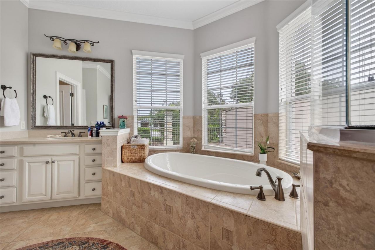 1000 Lena Run Court, Winter Haven, FL 33880 Photo