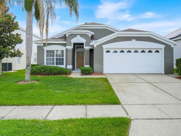 8055 KING PALM CIRCLE , KISSIMMEE, FL 34747