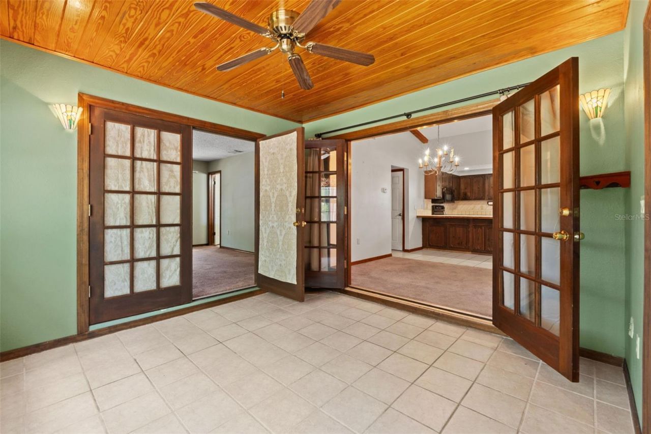 7447 Dundee Way, Weeki Wachee, FL 34613 Photo