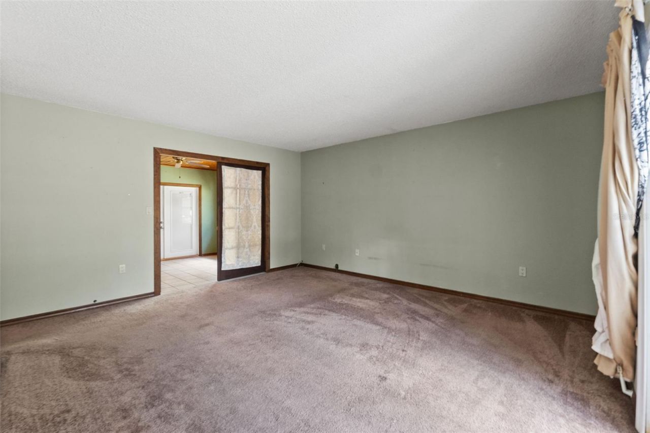 7447 Dundee Way, Weeki Wachee, FL 34613 Photo
