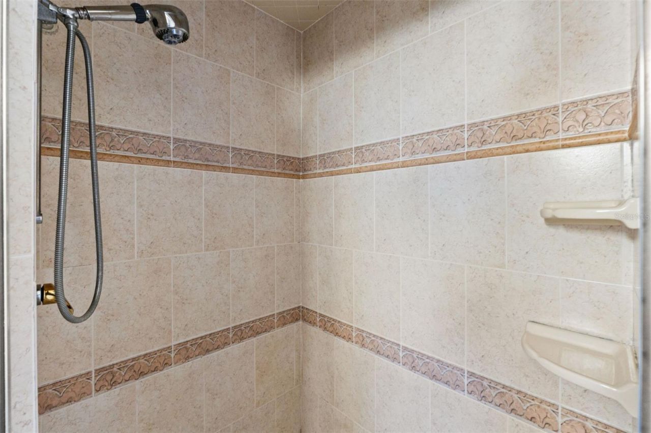 7447 Dundee Way, Weeki Wachee, FL 34613 Photo