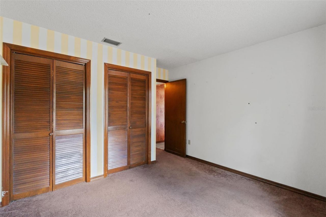 7447 Dundee Way, Weeki Wachee, FL 34613 Photo