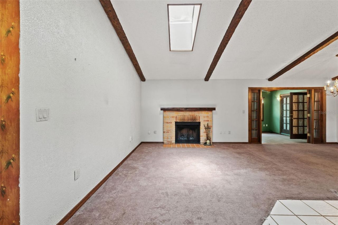 7447 Dundee Way, Weeki Wachee, FL 34613 Photo