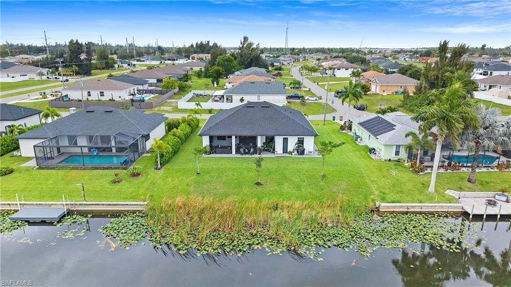 2425 SW 2nd Ter, Cape Coral, FL 33991 Photo