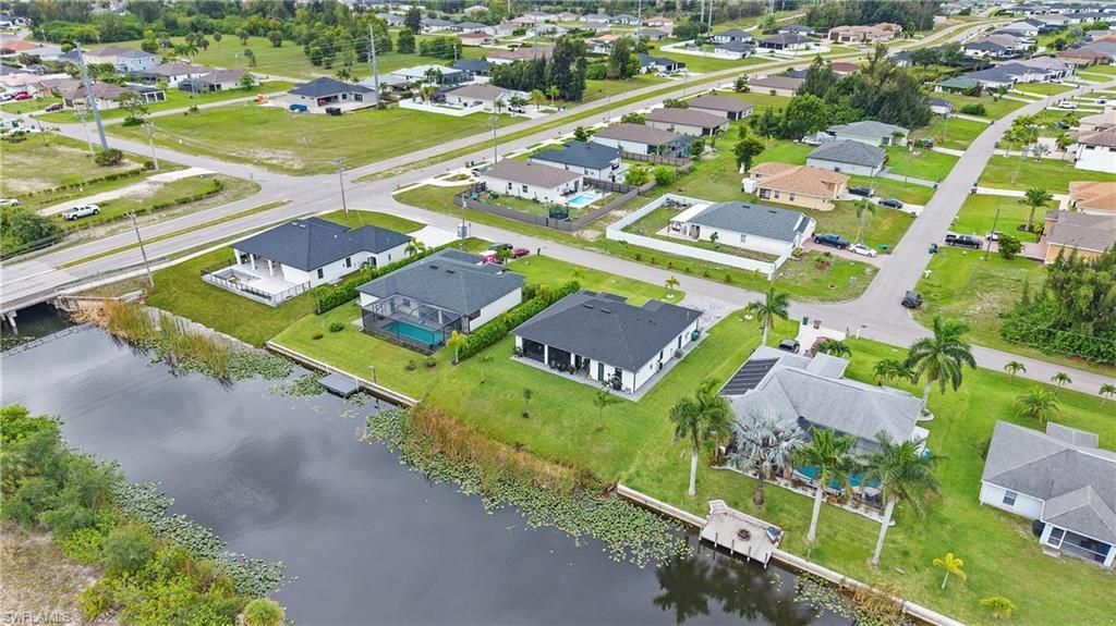 2425 SW 2nd Ter, Cape Coral, FL 33991 Photo