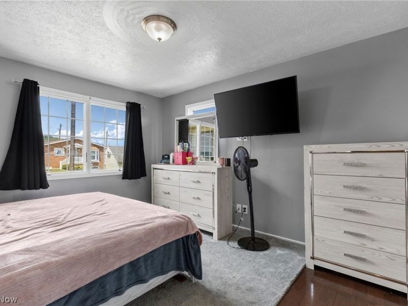 935 Logan Avenue, Toronto, OH 43964 Photo 12