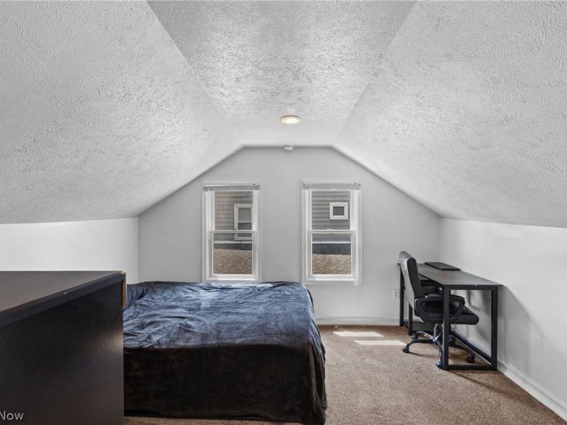 935 Logan Avenue, Toronto, OH 43964 Photo 17