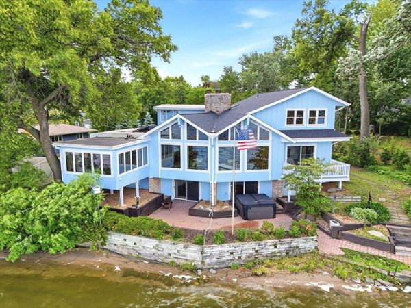 737 Carla Lane, Little Canada, MN 55109
