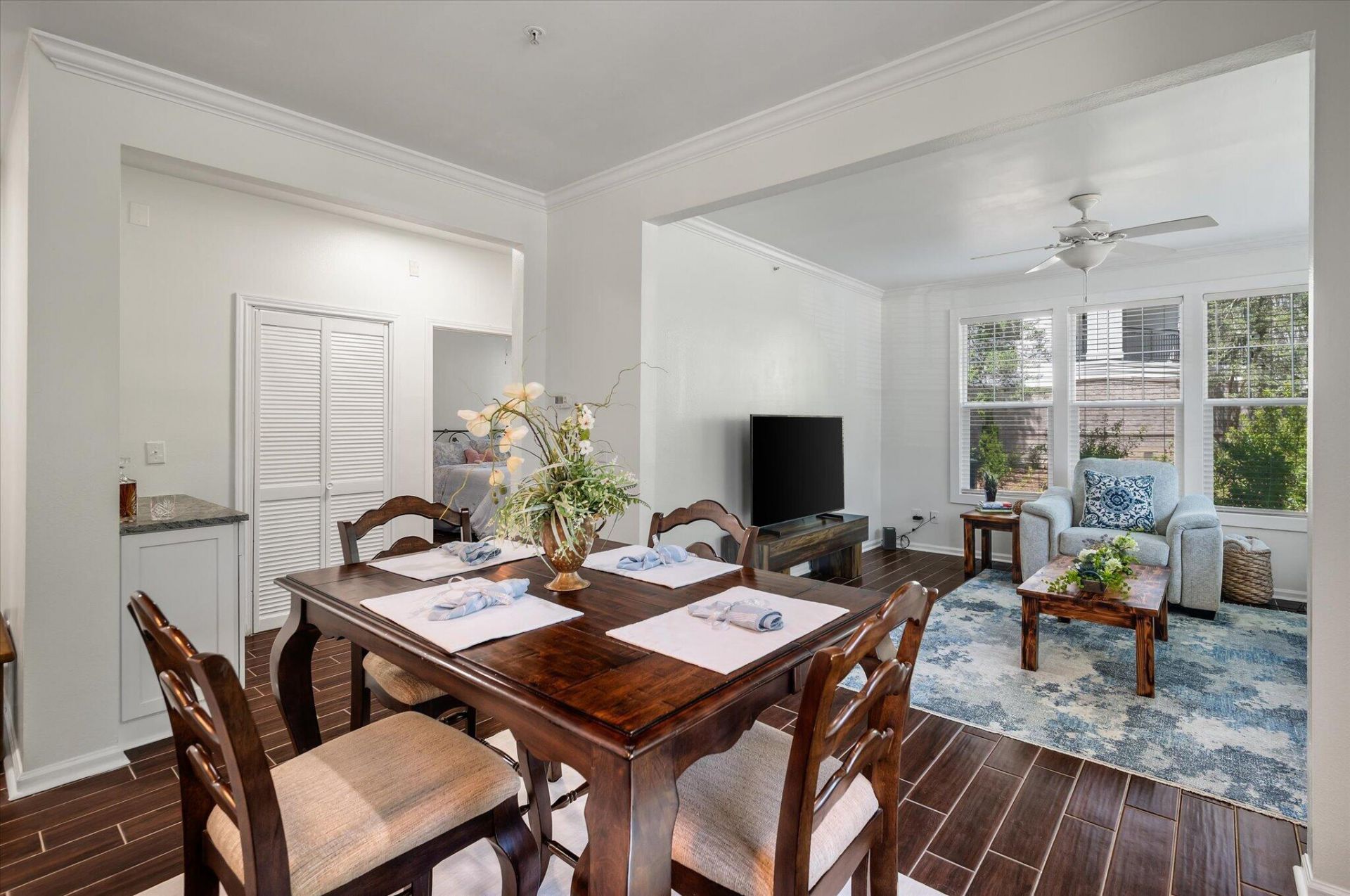 130 River Landing Drive Photo 16