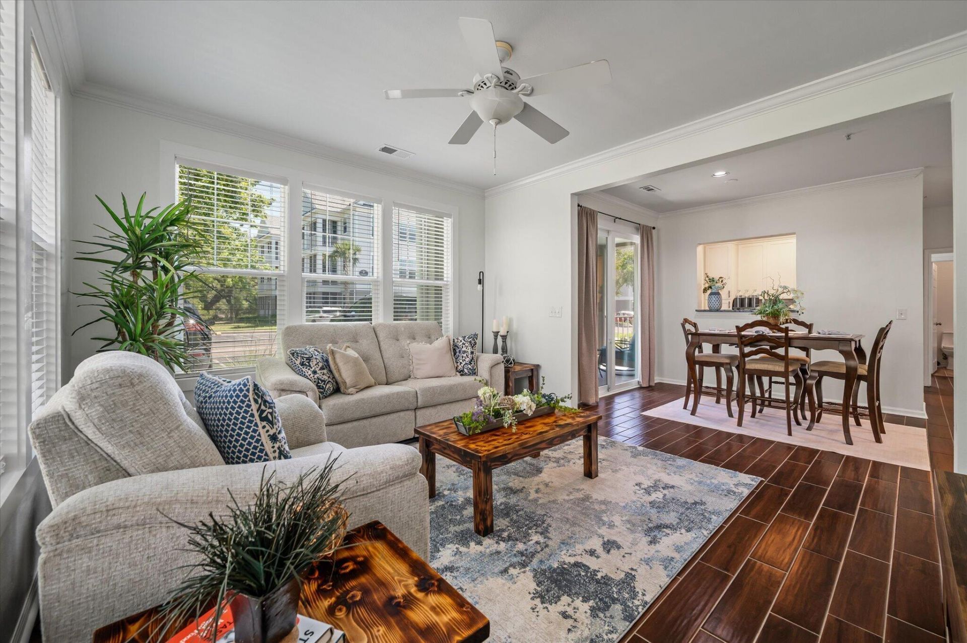 130 River Landing Drive Photo 18