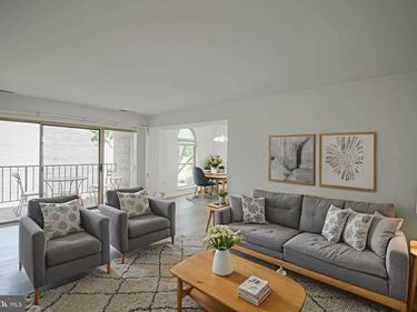6 CANTERBURY SQUARE , Unit 301, ALEXANDRIA, VA 22304