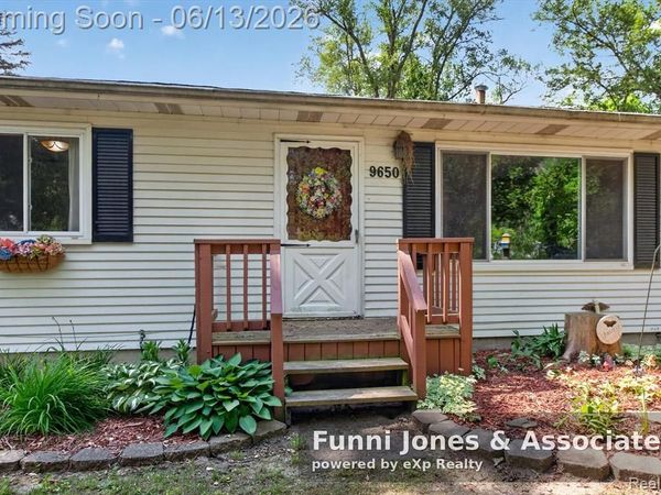 9650 Woodland Court , York Twp, MI 48197